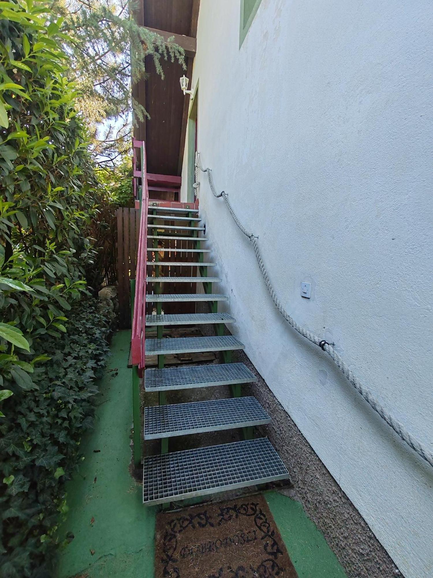 Apartment Ursa Major ゴレンスカ地方 エクステリア 写真